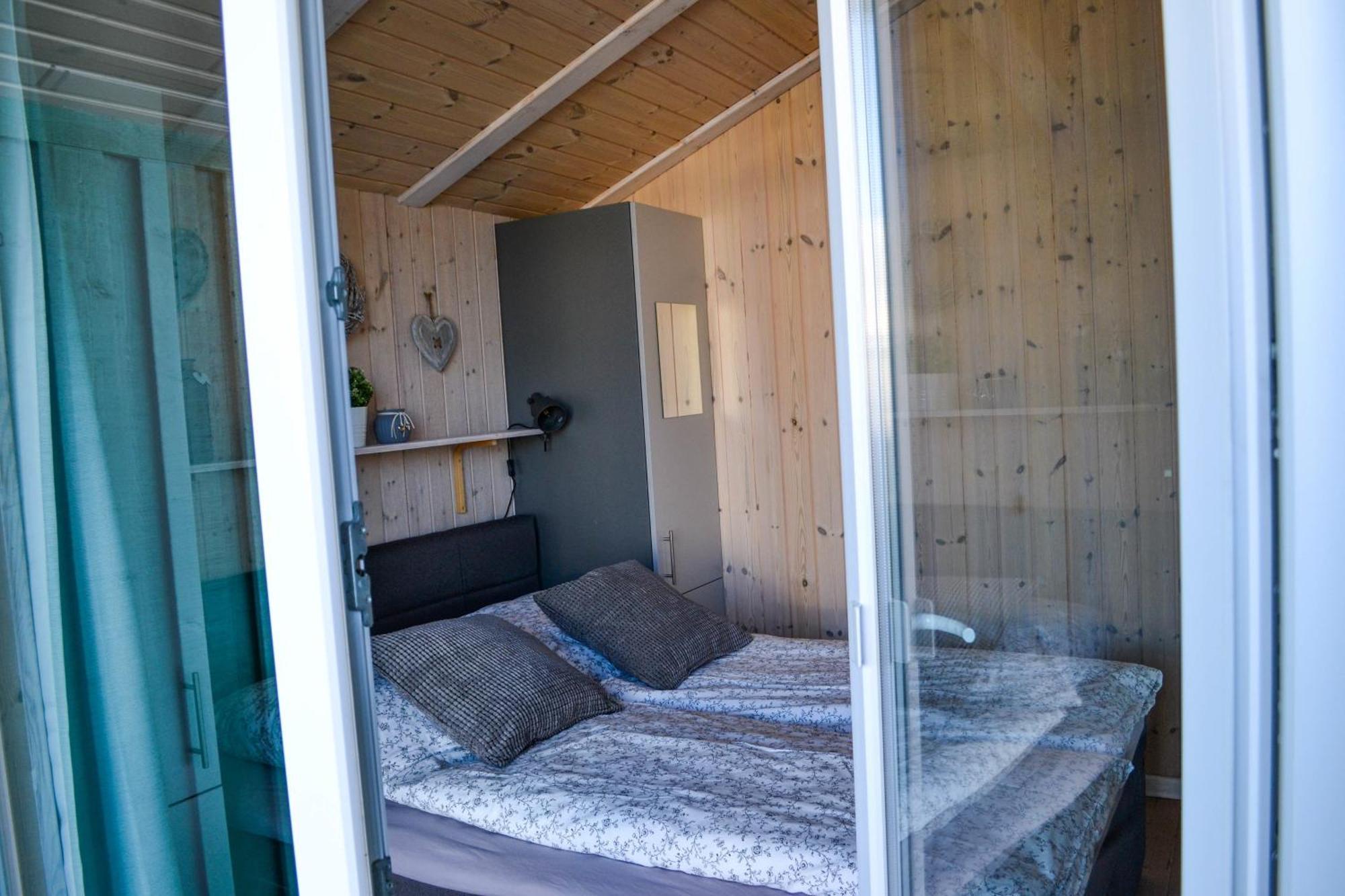 Ferienhaus "Deichglueck" Direkt An Der Nordsee Wesselburenerkoog Dış mekan fotoğraf